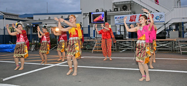 海外技能实习生带来的泰国舞蹈