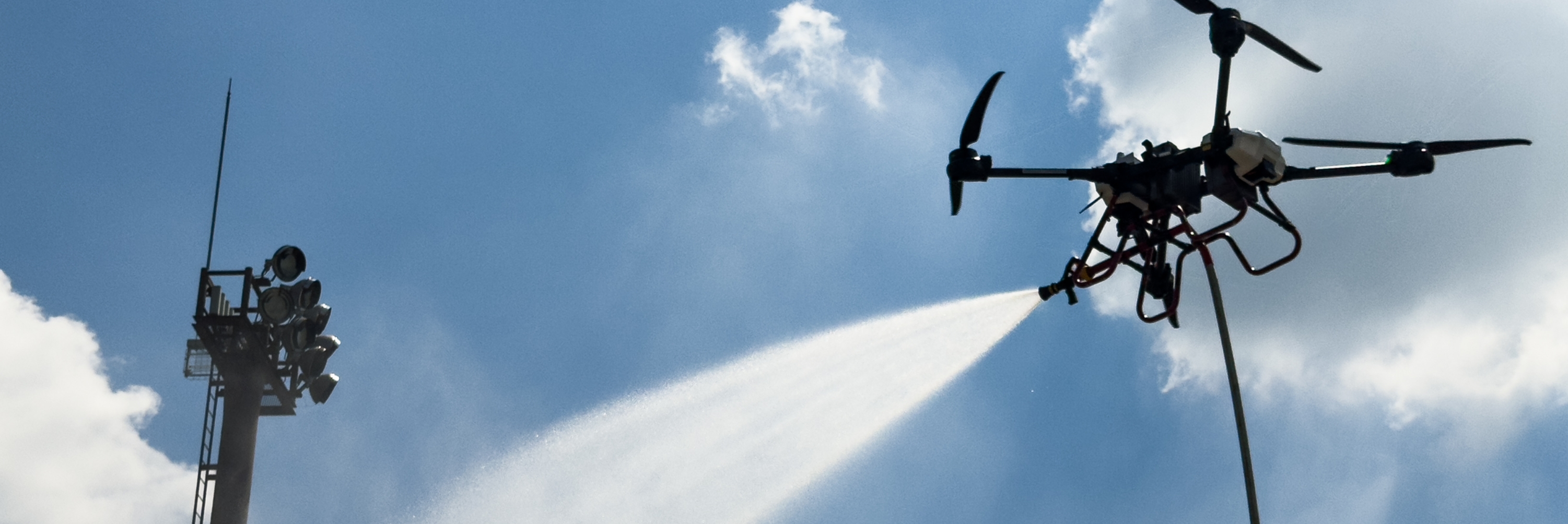 Firefighting Drone 消防用放水ドローン