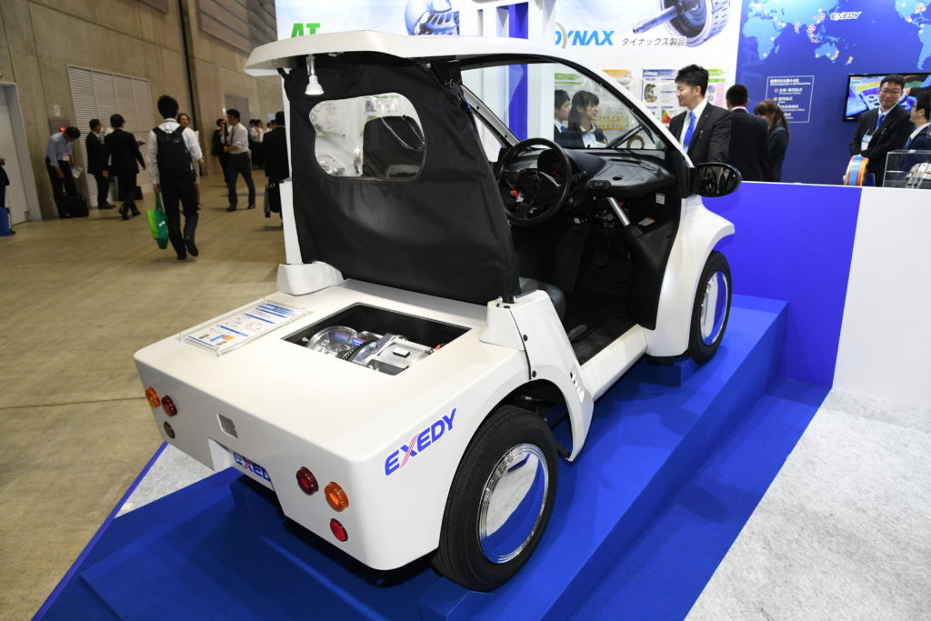 トルクコンバータ搭載の小型EV(参考出品)