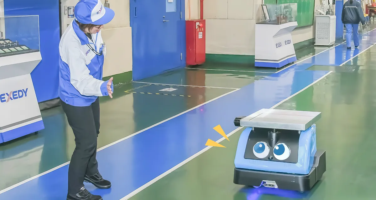 工場での運搬業務に活躍するパワフルロボット｜Neibo公式サイト