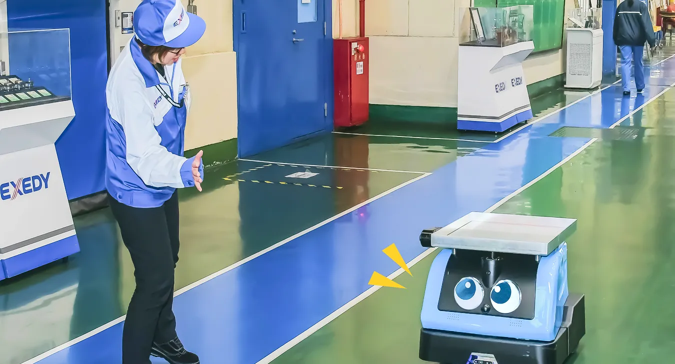 工場での運搬業務に活躍するパワフルロボット｜Neibo公式サイト